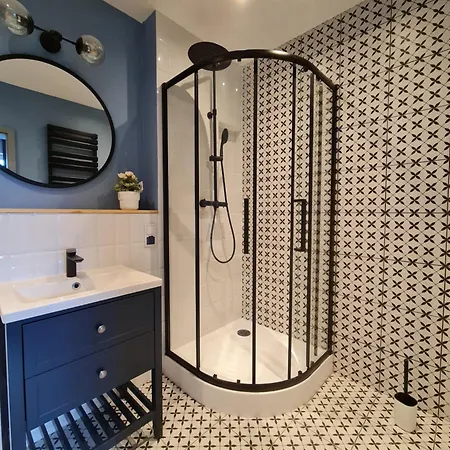 Perfect Stay - 